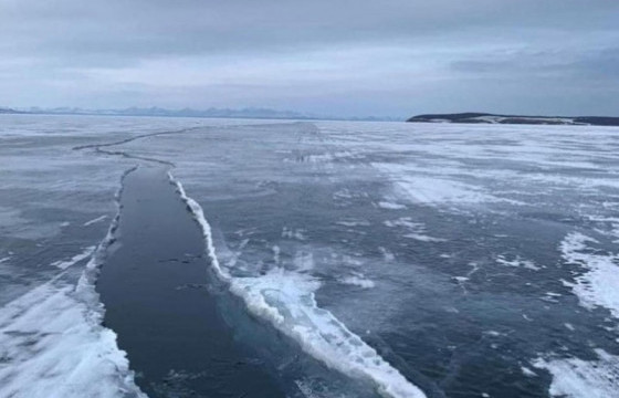 Мөсөн дээгүүр зорчихгүй байхыг анхааруулж байна