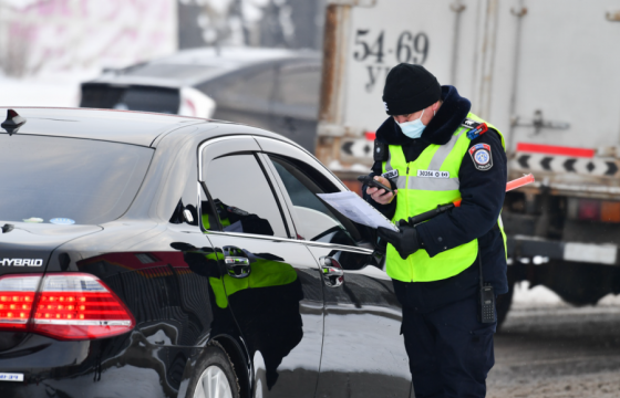 Согтуугаар жолоо барьсан 48 зөрчил бүртгэгдэж, 111 хүнийг эрүүлжүүлжээ