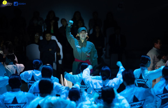 ЭРХ ЧӨЛӨӨ ГЭХ ЗУЗААН ХУВЦАС 