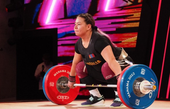 Хүндийн өргөлтийн тамирчид дэлхийн цомд өрсөлдөж эхэллээ