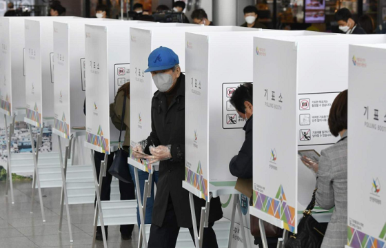 БНСУ-ын сонгуулийн санал хураах байранд 40 гаруй тагнуулын камер суурилуулсан байжээ