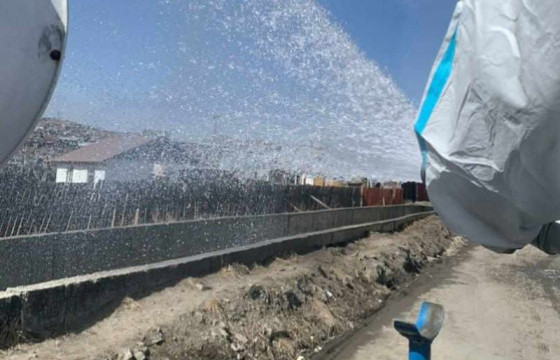 Сүхбаатар дүүрэгт ариутгал, халдваргүйтгэл хийж байна