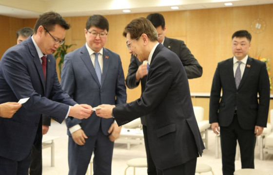 НИТХ-ын дарга Ж.Батбаясгаланг Токио хотын ИТХ-ын дарга Үдагава Сатоши хүлээн авч уулзлаа