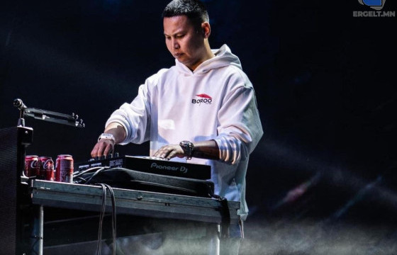 GOOTII БУЮУ А.ТӨГӨЛДӨР: НАДАД ШАНТАРЧ БАЙСАН ҮЕ НЭГ Ч БАЙГААГҮЙ