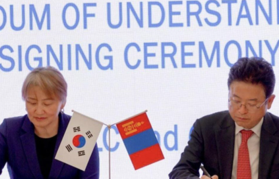 И Март БНСУ-ын Гёнсанбүг аймгийн засаг даргатай хамтран ажиллах санамж бичиг үзэглэлээ