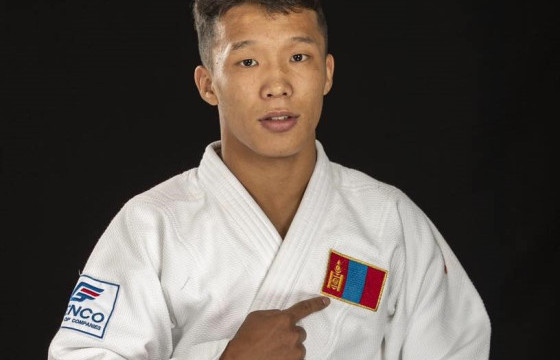 Б.ЦОГТ-ОЧИР: Монголын хөнгөн жингийн дотоодын өрсөлдөөн ширүүн байдаг