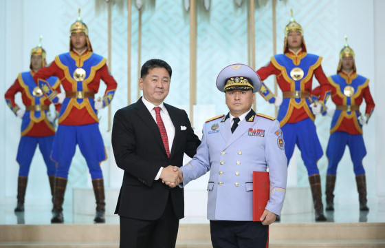 Т.Сүхболд, С.Хүдэрчулуун нарт цэргийн дээд цол хүртээлээ