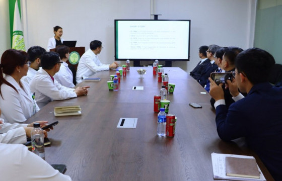 ГССҮТ-ийн эмч, сувилагч нар Тайванийн цэргийн төв эмнэлэгт мэргэшинэ