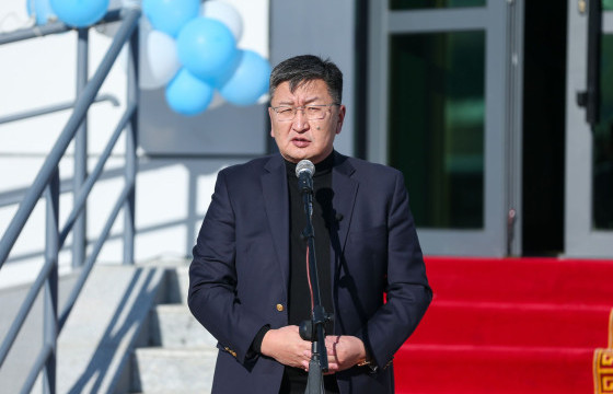 Я.СОДБААТАР: Миний хүү Боловсролын зээлийн сангаас нэг ч төгрөг аваагүй