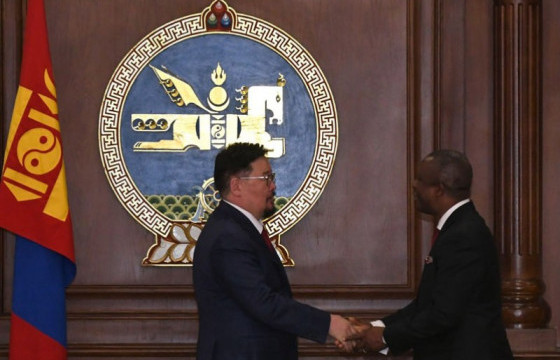 Улсын Их Хурлын дарга Г.Занданшатар ЮНИДО-гийн Монгол Улсыг хариуцсан төлөөлөгч Стефэн Каргбо-г хүлээн авч уулзав