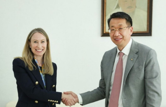 Англи хэлний Pearson хөтөлбөрийг өргөжүүлэхэд ИБУИНХУ-ын дэмжлэгийг зарцуулна