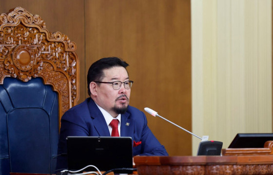 Баянхонгор аймагт хууль зөрчиж олгосон хайгуулын тусгай зөвшөөрлүүдийг хүчингүй болголоо