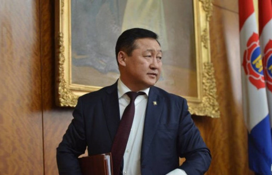 Д.ТОГТОХСҮРЭН: БИ ТОЙРОГТ НЭР ДЭВШИНЭ