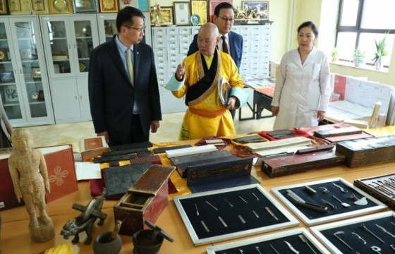 Уламжлалт анагаах ухааны долоон их сургууль цөм төлөвлөгөөгөө нэгдсэн байдлаар тогтжээ