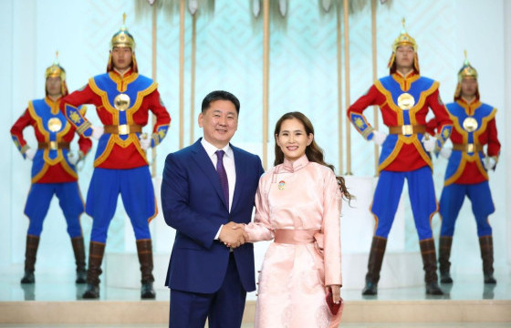 Алдарт эхийн одон гардаж байгаа эхчүүдийн ихэнх нь 34-38 насныхан байна