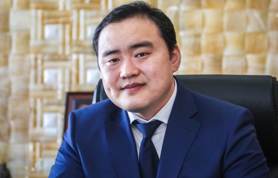 ЛУ.ГАНТӨМӨР: Х.БАТТУЛГЫН НЭР ХҮНД САЙН БАЙГАА. А.АДЪЯАСҮРЭН ГИШҮҮН АВЛИГА АВААГҮЙ