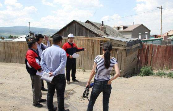 ХЭРЭГЛЭГЧДИЙН ГАДНА ЦАХИЛГААН ХАНГАМЖИД ҮЗЛЭГ ХИЙЖ, МЭРГЭЖИЛ АРГА ЗҮЙН ЗӨВЛӨГӨӨ ӨГНӨ