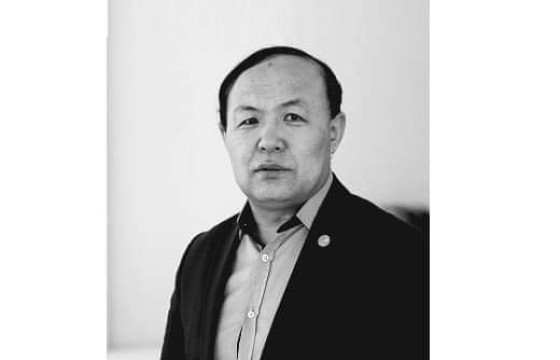 БИЧСЭН БҮХНЭЭС НЬ ГЭГЭЭ ТАТНА