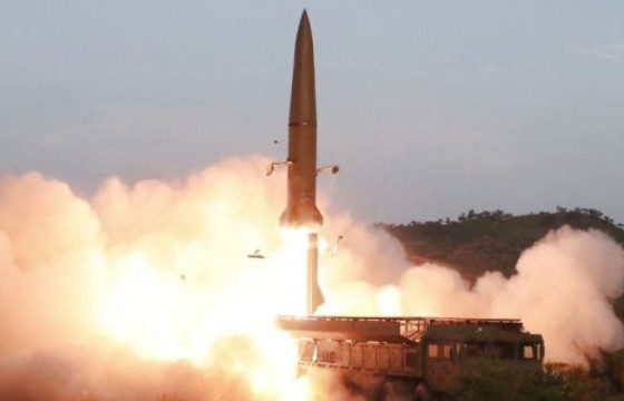 БНАСАУ 10 баллистик пуужинг Япон тэнгисийн зүг харважээ