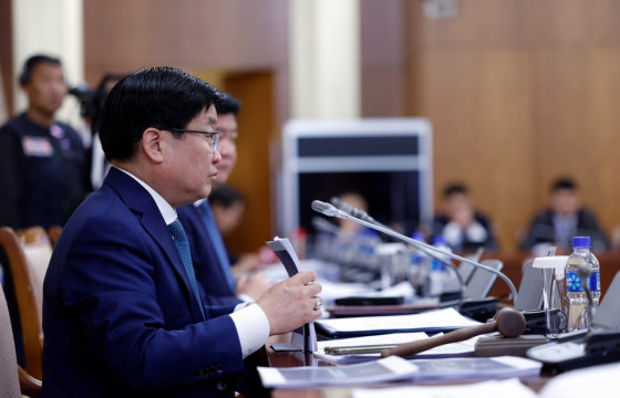 УИХ-ЫН ДАРГА Г.ЗАНДАНШАТАР ХҮН БИШ, ХУУЛЬ ЗАСАГЛАХ ТӨРИЙГ ТОГТООХЫН ТУЛД БОЛОМЖ БҮРЭЭ АШИГЛАЖ, ХЯНАЛТЫН СОНСГОЛЫГ ЭХЛҮҮЛЛЭЭ