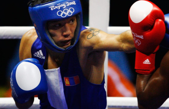 ЭНЭ ӨДӨР ОЛИМПЫН АВАРГА Э.БАДАР-УУГАН МЭНДЭЛЖЭЭ