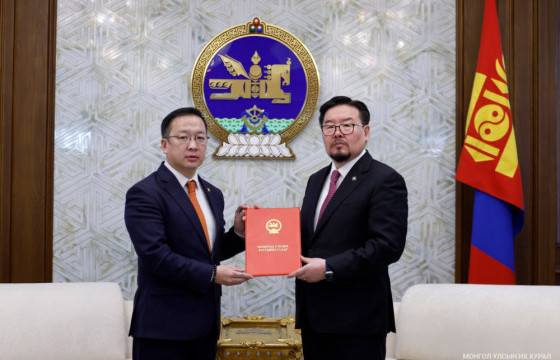 Булган уулын байгалийн дурсгалт газрыг дархан цаазат болгох төслийг өргөн мэдүүлэв