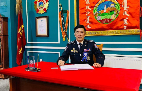 Б.БАТХУЯГ: Хар тамхины хэрэгт 19 хүнийг шалгаж байгаа. Хэрэгт эмнэлгийн байгууллагын ажилтан холбогдсон байж болзошгүй нөхцөл байдал тогтоогдсон