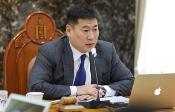 Ерөнхий сайд Л.Оюун-Эрдэнэ Өвөрхангай аймагт гарсан эмгэнэлт хэрэгтэй холбогдуулан хууль, хүчний байгууллагынхантай уулзана  