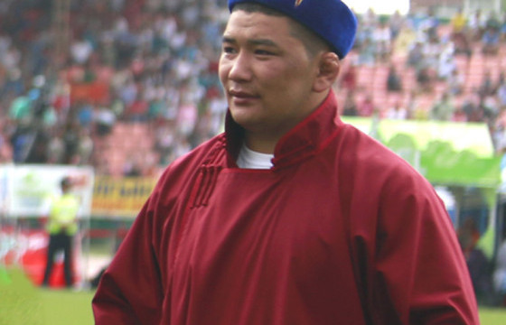 УЛСЫН ХАРЦАГА ЦОЛ НӨХӨЖ АВСАН Э.ДАШ ГЭЖ ХЭН БЭ 