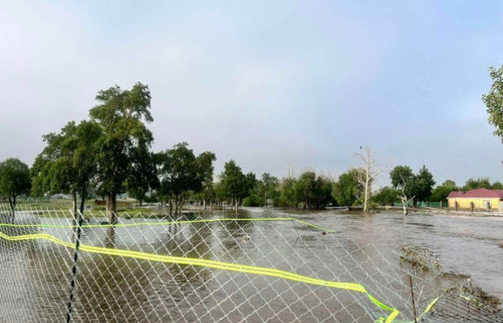 Туул гол үерийн аюултай түвшинг 80см даван үерлэж байна