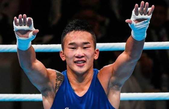 Э.Цэндбаатар Сүхбаатарын талбайд очсон хүүхэд бүрд үнэгүй зайрмаг тараахаар болжээ 