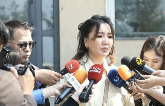 Сэтгүүлч Н.Өнөрцэцэг: Намайг гэрээс гарахыг зөвшөөрсөн ч Хан-Уул дүүргийн 18 дугаар хорооны нутаг дэвсгэрээс гарч болохгүй гэсэн 