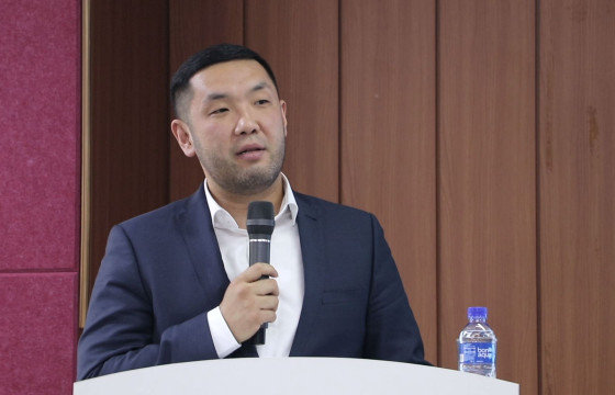 Г.Дашням: М.Оюунчимэг гишүүнийг Ц.Баатархүүд сүлжээгээ өгнө гэж зүүдэлсэн ч үгүй