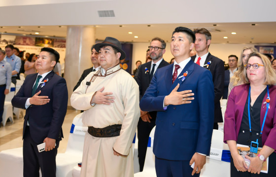 МОНГОЛ БИЧГИЙН ГАЙХАМШГИЙГ ИЛЭРХИЙЛСЭН ИЛ ХААН ӨЛЗИЙТИЙН ЗАХИДАЛ АНХ УДАА МОНГОЛД