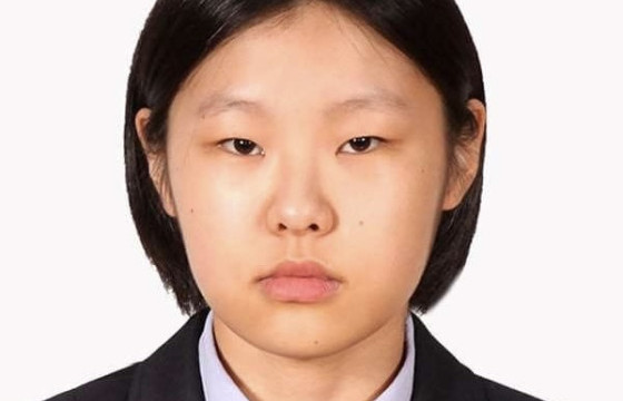 Хөвсгөлийн аймгийн Мөрөн хотын сурагч Б.Хулан химийн хичээлээр 800 оноо авчээ