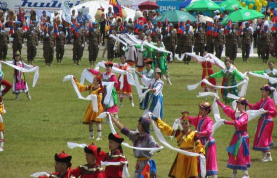 Үндэсний их баяр наадмаар сонсож болох 10 дуу