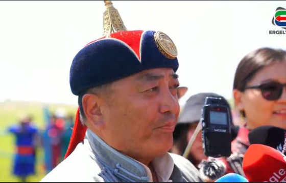 ТОД МАНЛАЙ УЯАЧ Д.ЧУЛУУНБАТ: Төрийн наадамд азаргаа айргадуулсанд баяртай байна