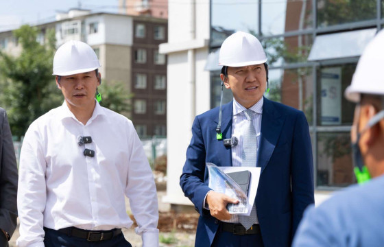 СҮХБААТАР ДҮҮРГИЙН ИРГЭД АРАВДУГААР САРААС  ШИНЭ АМБУЛАТОРИОР ҮЙЛЧЛҮҮЛНЭ