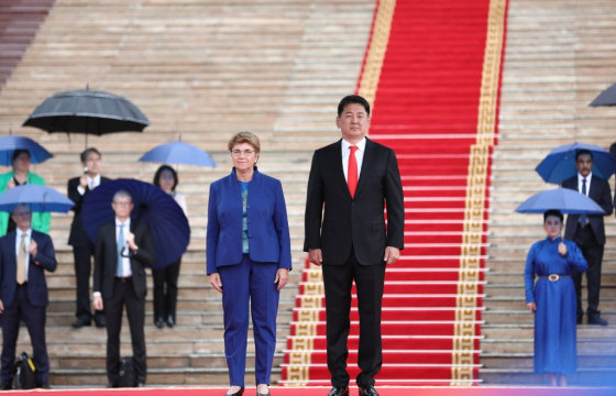 Швейцарын Холбооны Улсын Ерөнхийлөгч Виола Амхерд манай улсад анх удаа төрийн айлчлал хийж байна