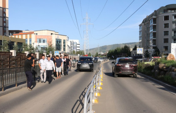 Хан-Уул дүүргийн 17 дугаар хороо Ривер гарден орчмын автозамыг дөрвөн эгнээ болгоно