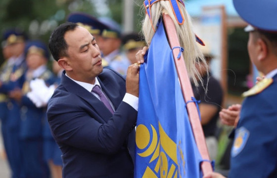 Өмнөговь аймгийн Онцгой байдлын газрыг “Цэргийн гавьяаны одон”-оор шагналаа