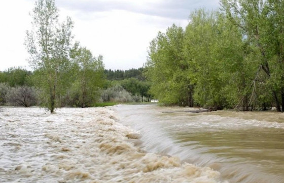 Үер усны аюулаас болгоомжтой байхыг онцгойлон анхааруулж байна