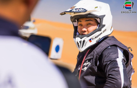 П.МӨРӨН: МОТО СПОРТЫН ОЛИМП ГЭГДДЭГ “ДАКАР РАЛЛИ”-Д УРАЛДАХ ГЭЖ БАЙГААДАА БАЯРТАЙ БАЙНА