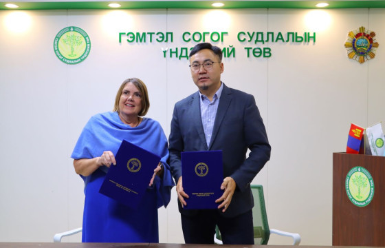 ГССҮТ-ӨӨС НУРУУ, НУГАСНЫ ТӨРӨЛХИЙН ХҮНД СОГОГТОЙ ХҮҮХДҮҮДИЙГ ХОНГКОНГИЙН “МАТИЛДА” ЭМНЭЛЭГТ ЭМЧЛҮҮЛЭХЭЭР БОЛЛОО