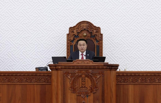 УИХ-ын дарга Д.Амарбаясгалан хичээлийн шинэ жилийн мэнд дэвшүүллээ