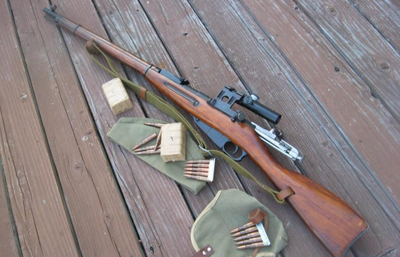 ЦЕГ: Ангийн буутай явж байсан хоёр иргэнийг шалгаж байна