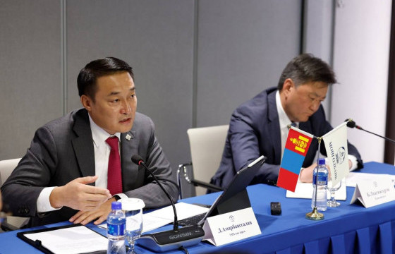 Д.АМАРБАЯСГАЛАН: Банкны салбар иргэд, бизнес эрхлэгчдэд ээлтэй шударга ёсны зарчмаар ажиллах ёстой