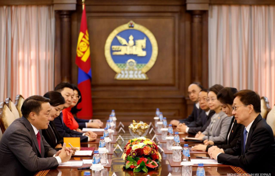 Монгол Улсын Их Хурлын дарга Д.Амарбаясгаланд БНХАУ-ын дэд дарга Хань Жөн бараалхав