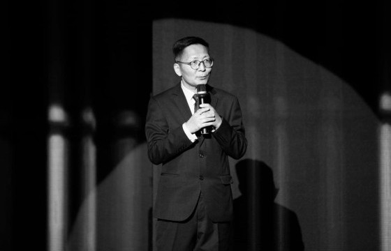 НЭРТ ЗОХИОЛЧ, ЯРУУ НАЙРАГЧ, ШҮҮМЖЛЭГЧ П.БАТХУЯГ АГСНЫ ЯРУУ НАЙРГИЙН ДЭЭЖЭЭС