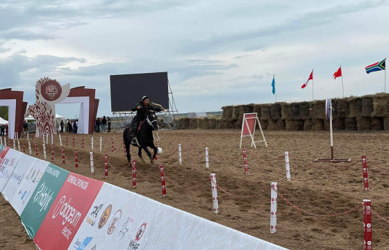 Нүүдэлчдийн наадмаас Н.Алтанхуяг мөнгө, М.Наурызбек  хүрэл медаль хүртэв